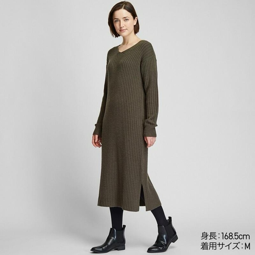 UNIQLO Wide Rib V-Neck Knit Long Dress in Green - S